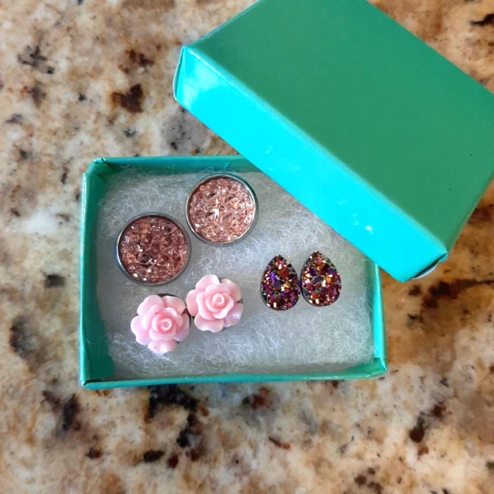 Pink and Glitter Earring Set